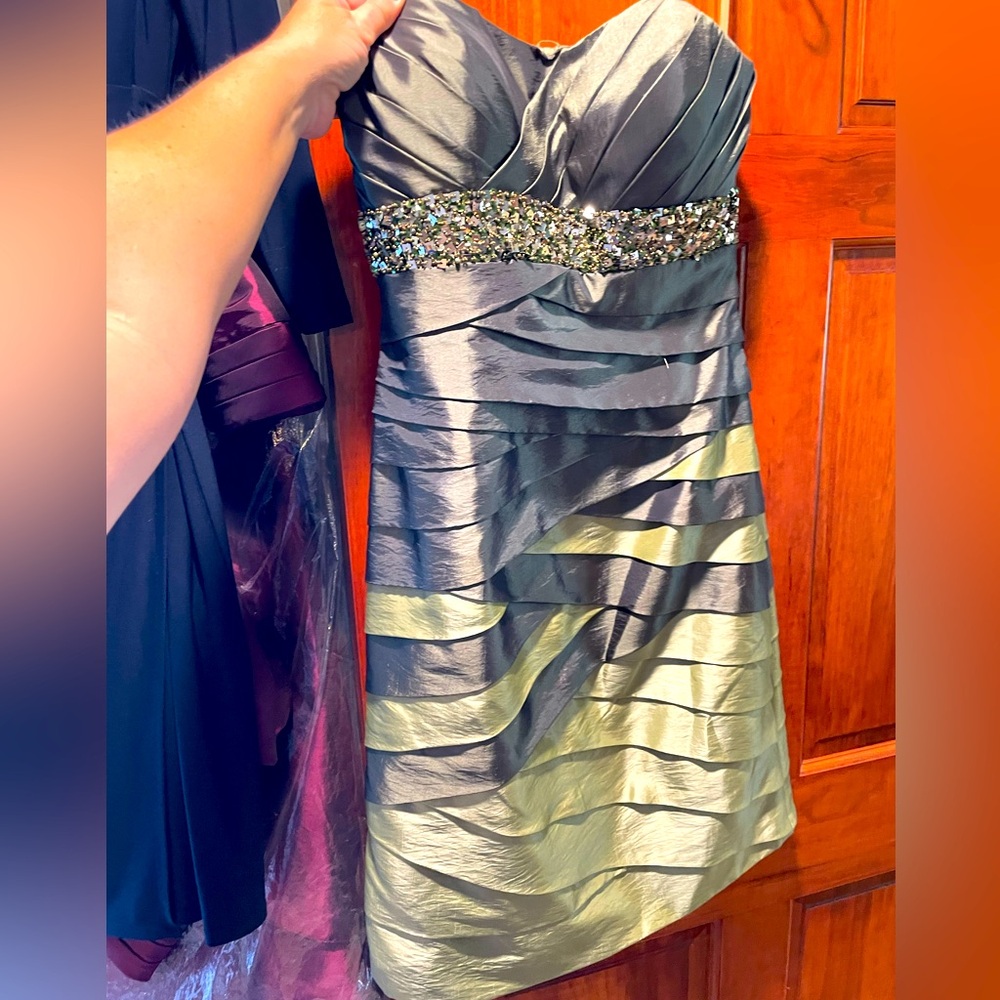 Elegant Strapless Green Tone on tone Dress